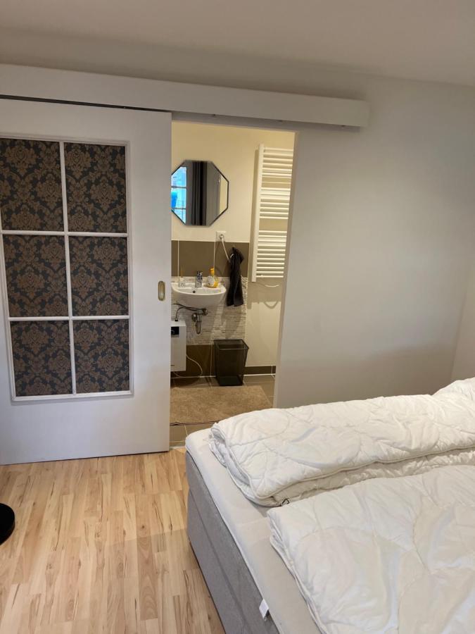 Ferienwohnung Loft mit 2 Schlafzimmern und E- Ladestation Fürth Exterior foto