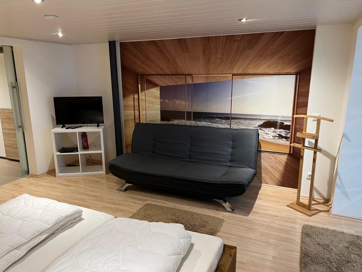 Ferienwohnung Loft mit 2 Schlafzimmern und E- Ladestation Fürth Exterior foto
