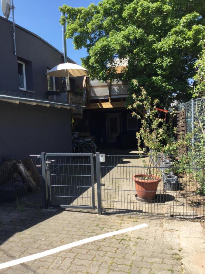 Ferienwohnung Loft mit 2 Schlafzimmern und E- Ladestation Fürth Exterior foto